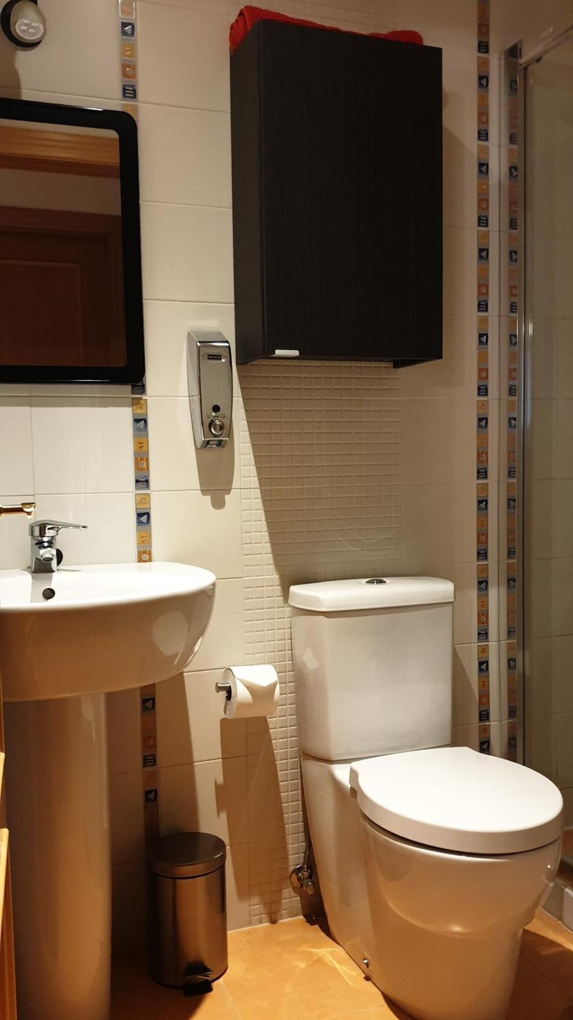 Apartamento "Los Prados" Wifi Y Parking Oviedo Buitenkant foto