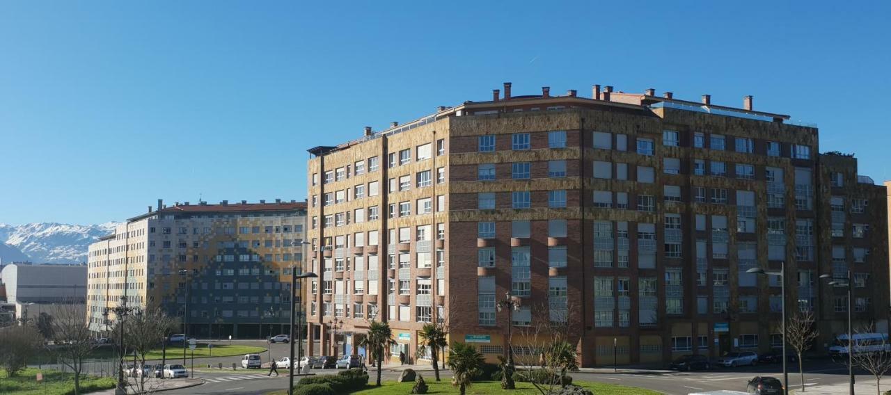 Apartamento "Los Prados" Wifi Y Parking Oviedo Buitenkant foto